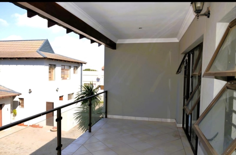 3 Bedroom Property for Sale in Wavecrest Eastern Cape